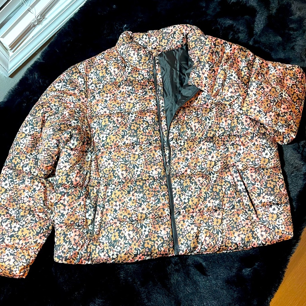 Cute floral print puffer jacket